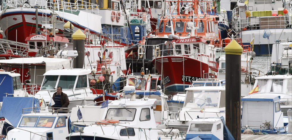 Los 27 apoyan una revisión de las reglas para evitar el exceso de pesca en aguas de la UE