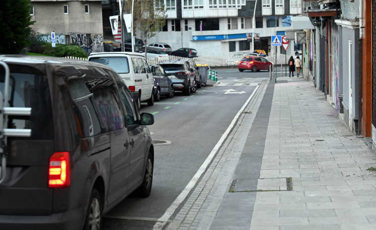 La calle de Santa Lucía reabrió al tráfico después de 15 meses cerrada a la circulación