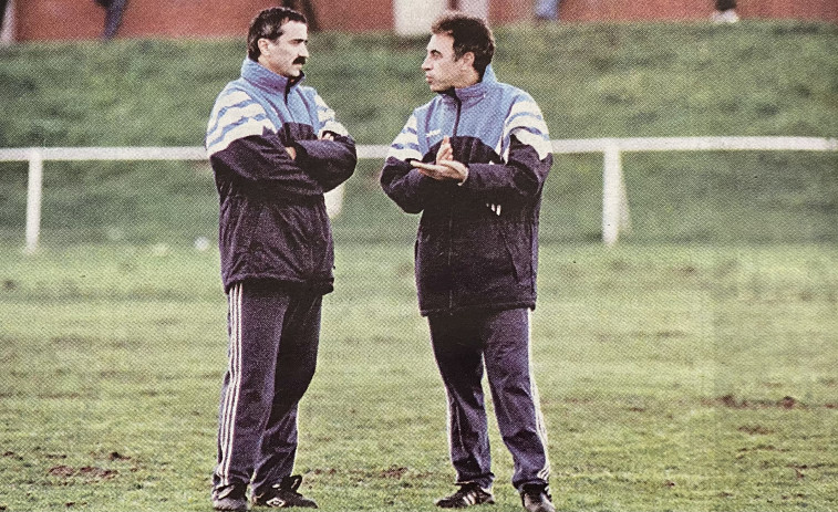 Hace 25 años: El Depor busca sustituto a Corral y recogida de árboles navideños