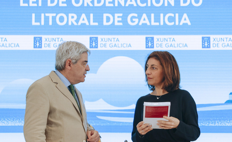 La Xunta niega que la ley del litoral fomente la turistificación