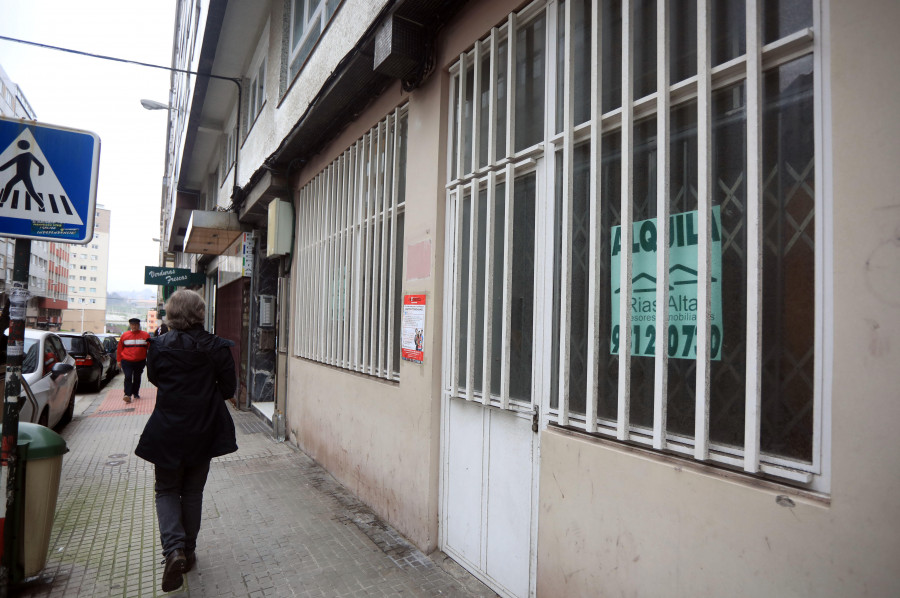 El Ayuntamiento aprueba licencias para convertir bajos comerciales en pisos