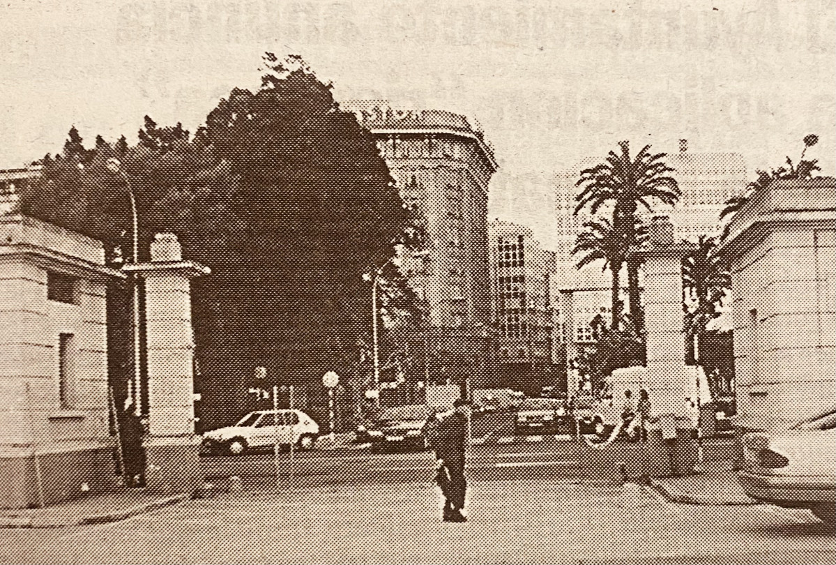 Puerta al Puerto por Entrejardines 1998