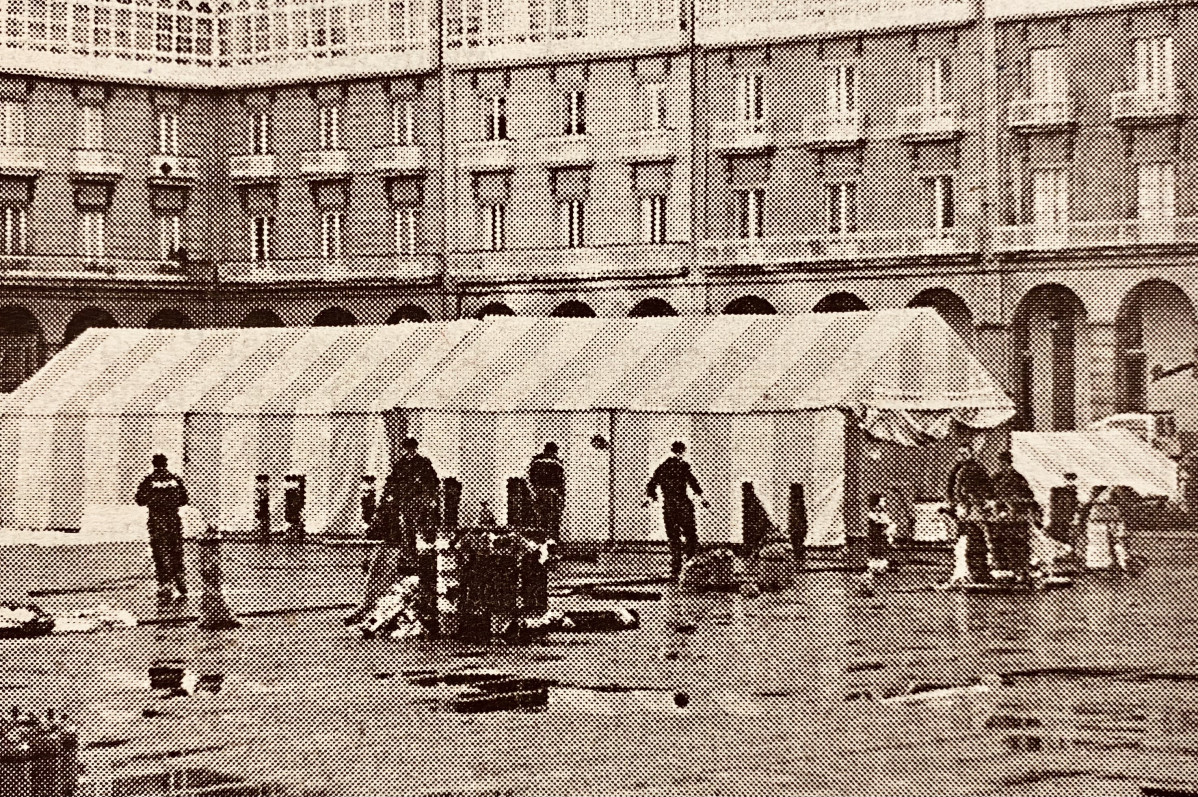 Obras en la plaza de Maru00eda Pita