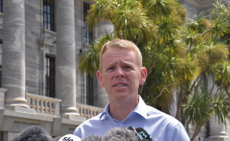 El ministro de la pandemia, Chris Hipkins, llamado a suplir a Jacinda Ardern