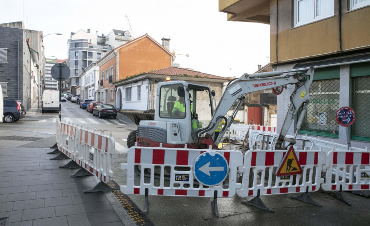 Avanzan las obras de renovación de la red de saneamiento de la calle de Cardenal Cisneros
