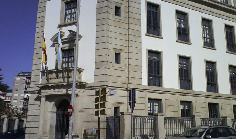 La Audiencia de Lugo condena a seis años a un hombre que exigía sexo a su pareja para salir de casa
