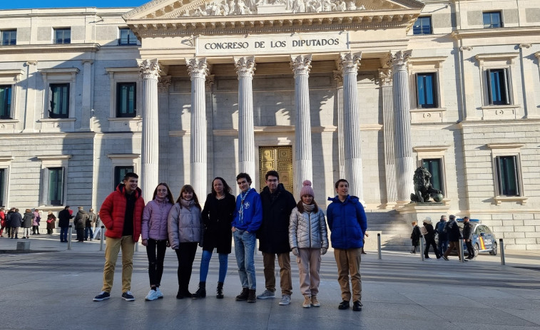 Adolescentes piden en el Congreso espacios seguros para expresarse