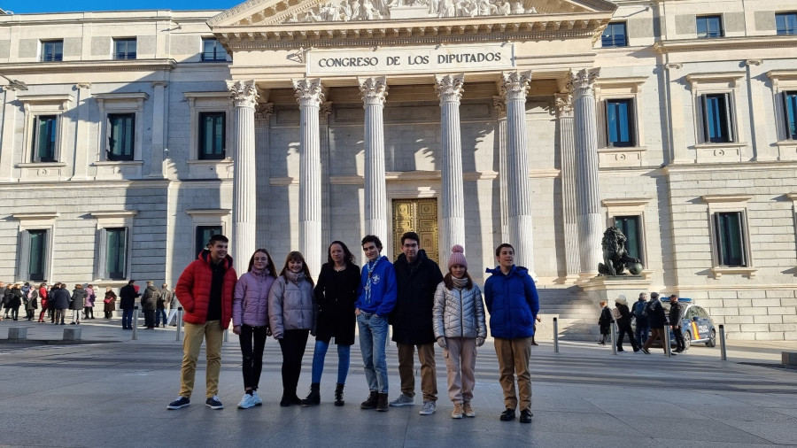 Adolescentes piden en el Congreso espacios seguros para expresarse