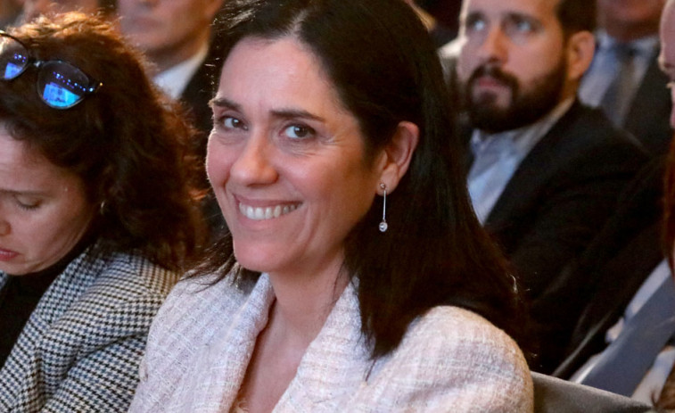 Paula Prado: 