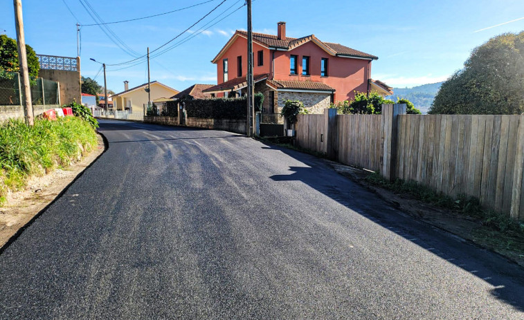 Culleredo finaliza las obras de pavimentación y drenaje en el núcleo de As Nabeiras, en Sésamo