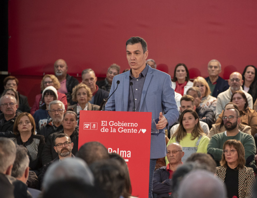 Sánchez reivindica las medidas del Gobierno frente a la derecha del “sálvese quien pueda”