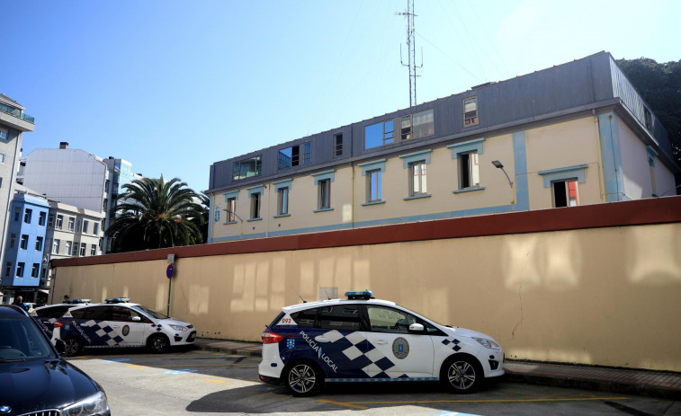 El 092 intercepta en A Coruña a un sujeto que huía en un coche robado de una disputa con traficantes