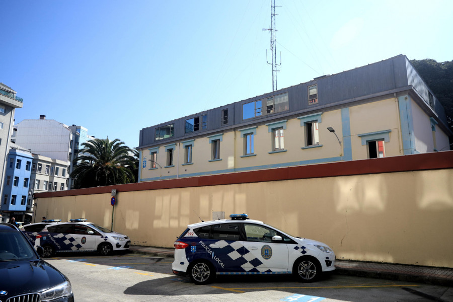 El 092 intercepta en A Coruña a un sujeto que huía en un coche robado de una disputa con traficantes