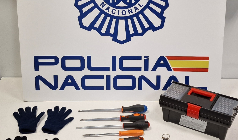Detenidas en Vigo dos mujeres de un grupo organizado que atracaba domicilios