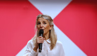 Uy, los charcos en los que se  nos mete de golpe Yolanda Díaz