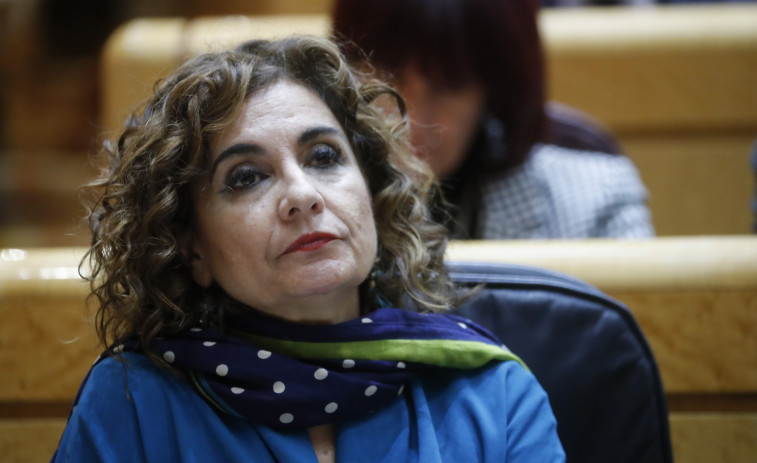 Vox presiona en el Congreso a María Jesús Montero por la corrupción del PSOE y pide que devuelva los fondos 