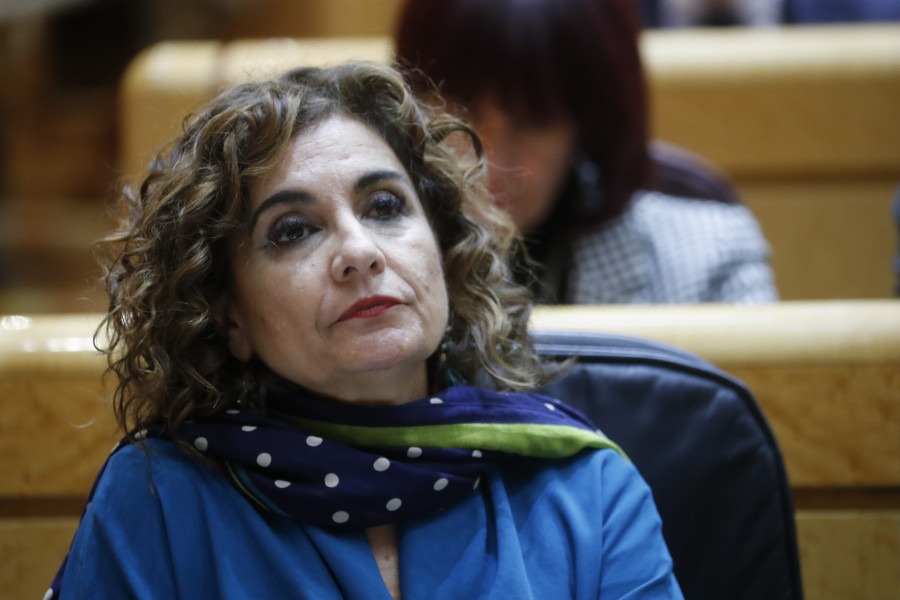 Vox presiona en el Congreso a María Jesús Montero por la corrupción del PSOE y pide que devuelva los fondos "dilapidados"