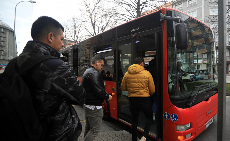 Tranvías Coruña sorteará viajes en bus urbano entre los participantes en su encuesta de satisfacción