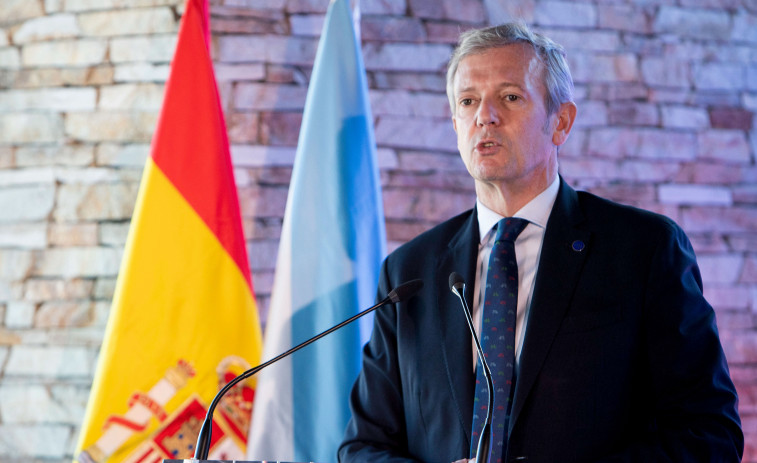 Rueda atribuye al PP coruñés la candidatura de la alcaldesa que se saltó el turno para vacunarse del covid