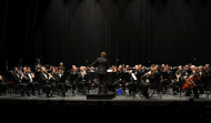La Banda de A Coruña y la Sinfónica del Conservatorio Superior unen 93 músicos en el Palacio de la Ópera