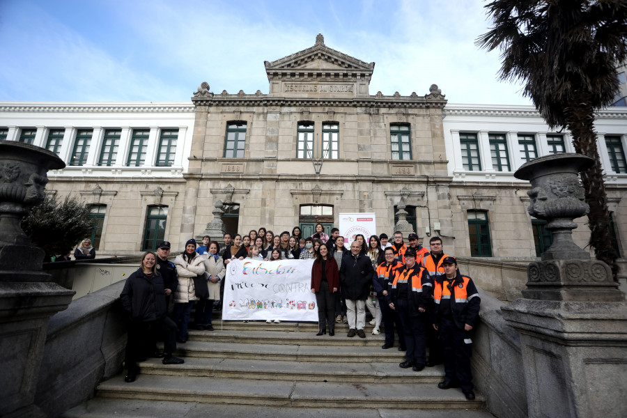 Andaina contra el vandalismo en el colegio Eusebio da Guarda