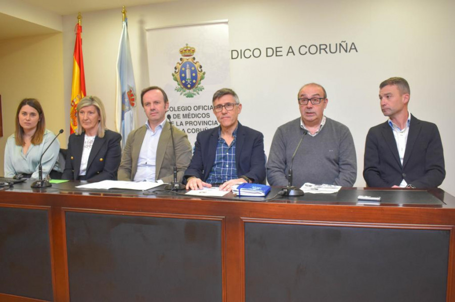 La Xunta expone el nuevo modelo de cuidados de Galicia en el área sanitaria de A Coruña y Cee