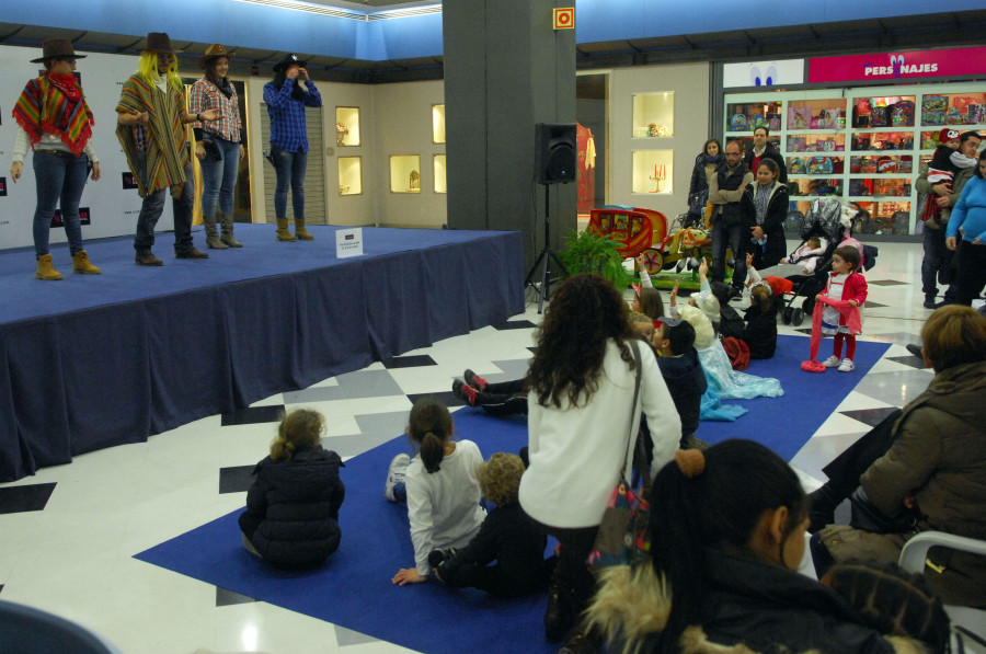 El Centro Comercial Los Rosales organiza un gran Carnaval infantil