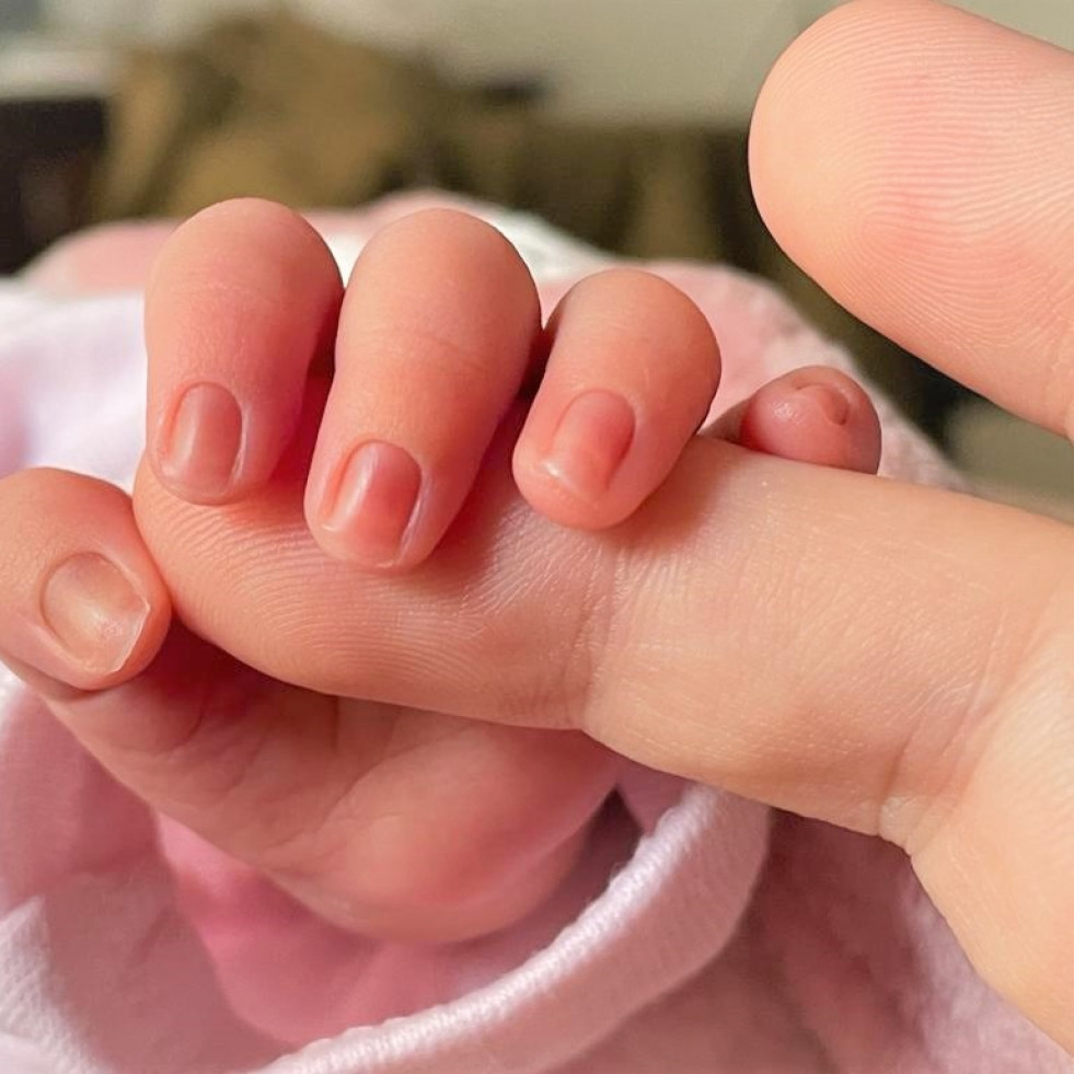 El Ayuntamiento de A Coruña mantendrá el permiso parental retribuido de ocho semanas