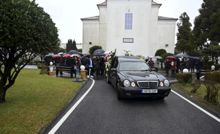 O adeus a Rafael Pillado, unha homenaxe á xeración que deitou a ditadura