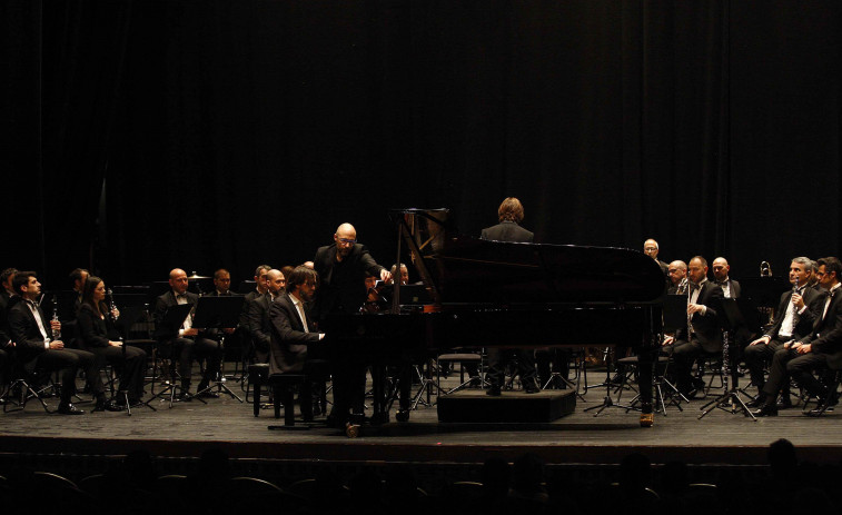 Fernando Marinho dirige este domingo a la Banda Municipal de Música de A Coruña en el Colón