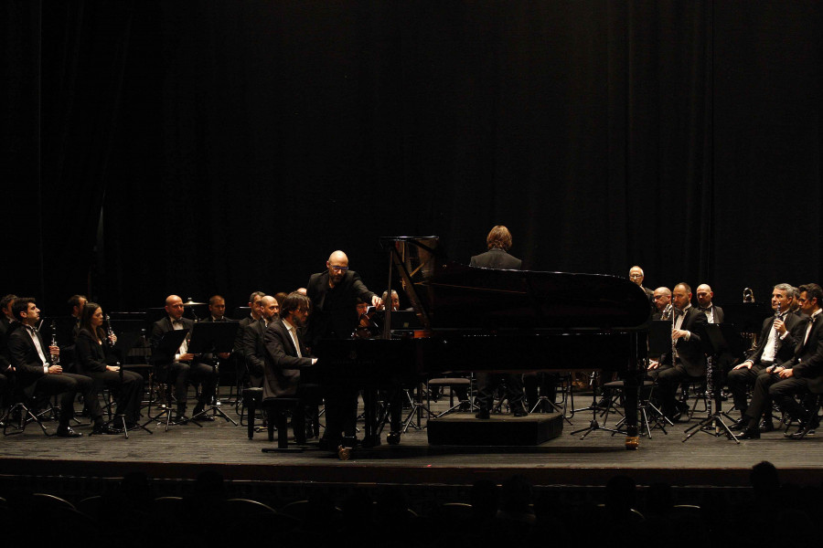 Fernando Marinho dirige este domingo a la Banda Municipal de Música de A Coruña en el Colón