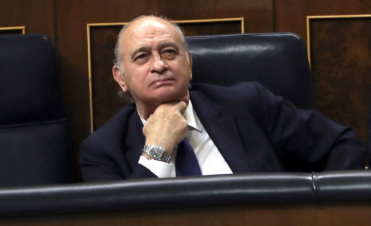 Fiscalía pide 15 años de cárcel para el exministro Fernández Díaz por Kitchen