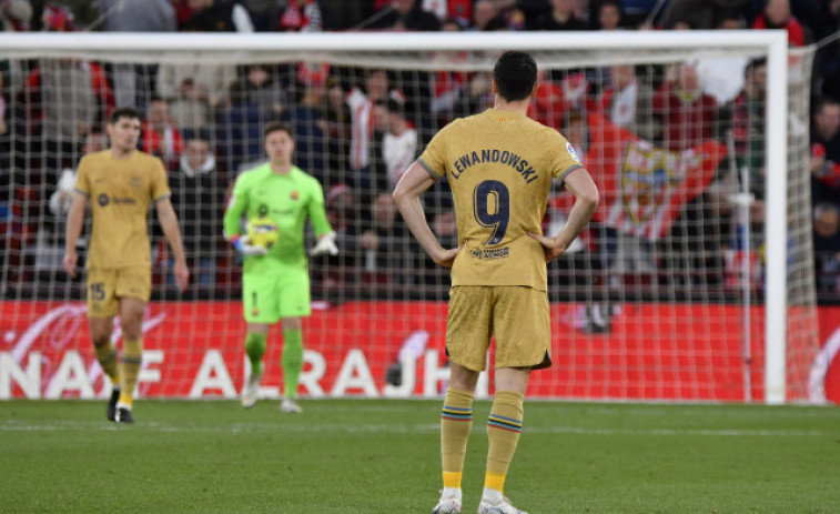 Lewandowski, con una sobrecarga, baja para el Clásico de la Copa