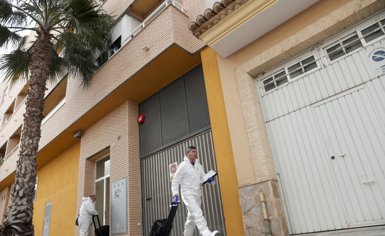 Una mujer mata a su bebé en Valencia y muere tras tirarse al vacío desde su vivienda