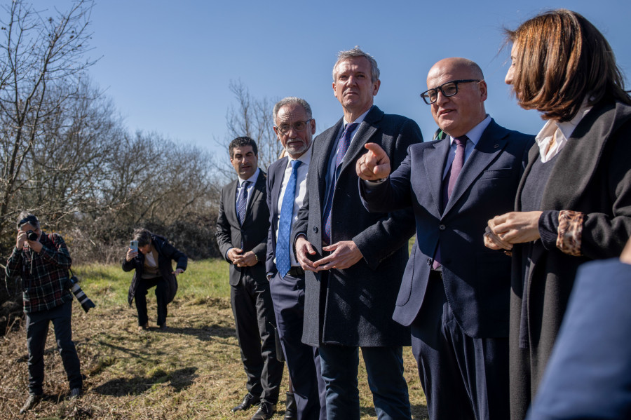 Rueda reprocha al Gobierno sacar un mapa de la eólica marina “tarde” y sin consultar
