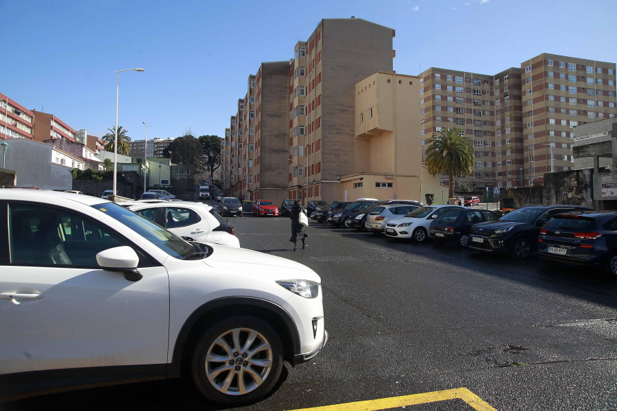 El Barrio de las Flores de A Coruña tendrá sus plazas de aparcamiento delimitadas