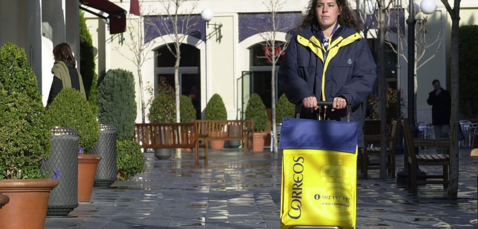 La historia de Correos se escribe en femenino