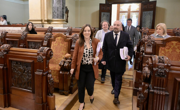 La lista electoral del PSOE coruñés se renueva en un 40%