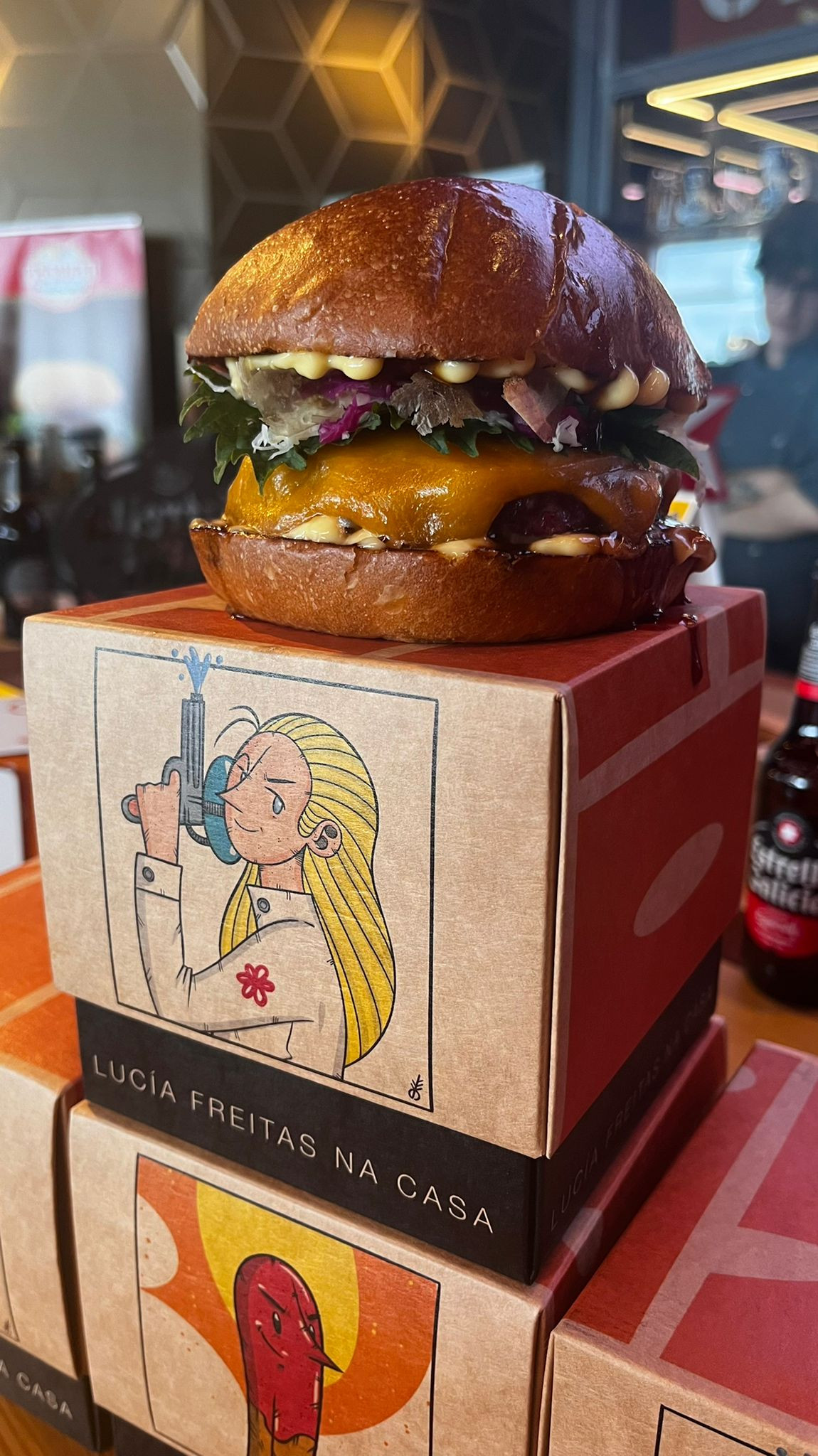 La Galicia Japan Burger de Lucu00eda Freitas 2