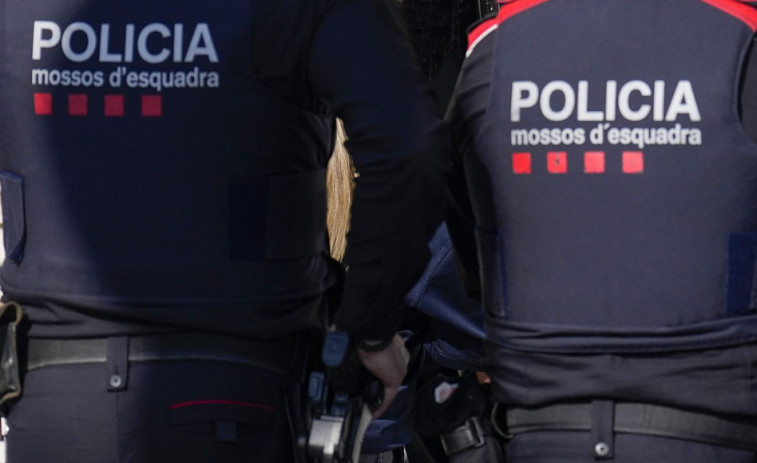 Detenidos dos menores e identificados tres por la agresión sexual a una niña en Badalona