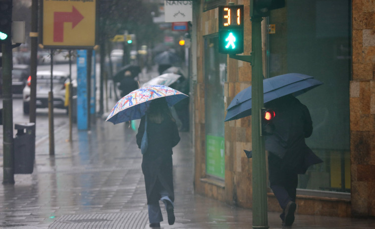 La alerta amarilla por lluvias fuertes se mantiene para la tarde de este jueves en A Coruña, Pontevedra y sur de Ourense