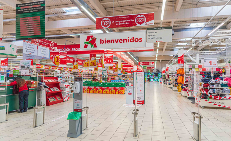 Alcampo prevé contratar a más de 1.700 personas en toda España para la campaña de verano