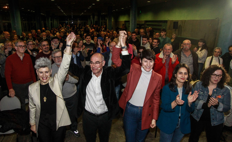 Jorquera se lanza a la carrera de las municipales en un acto oficial