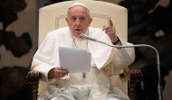 El papa Francisco abre la puerta a “revisar” el celibato sacerdotal en el seno de la Iglesia católica