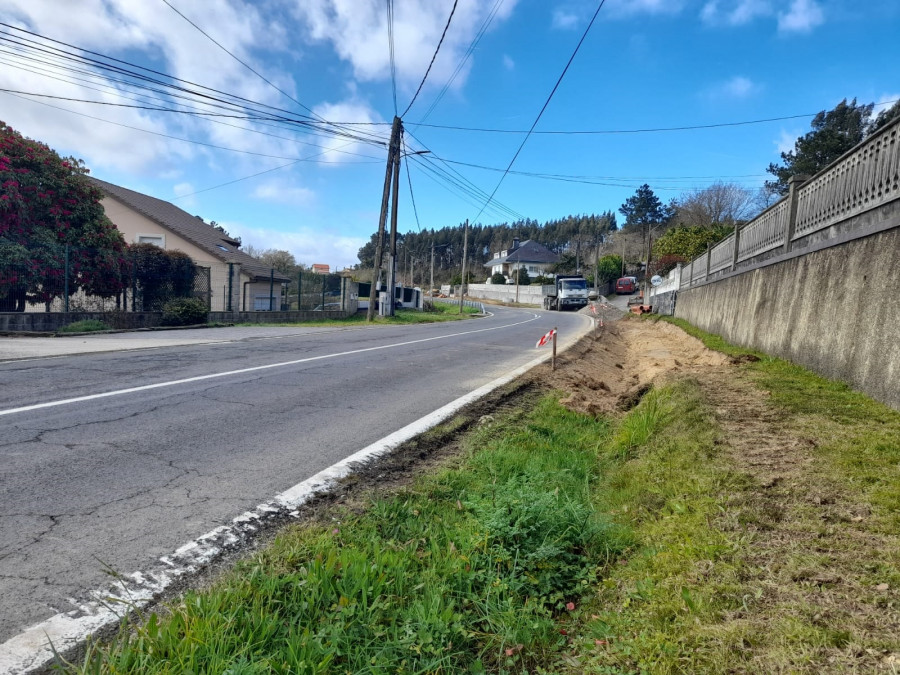 Bergondo inicia la construcción de la demandada senda peatonal de Pedras Blancas