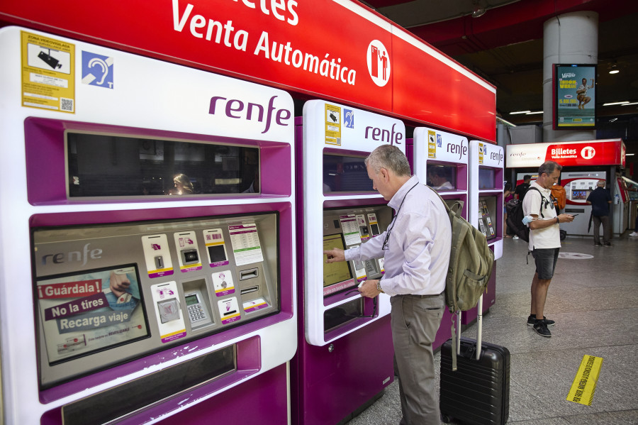 Renfe expidió más de dos millones de abonos gratuitos entre mayo y julio