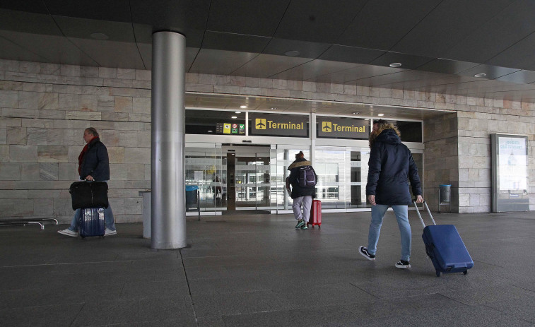 El aeropuerto de A Coruña, hacia el millón de pasajeros: 