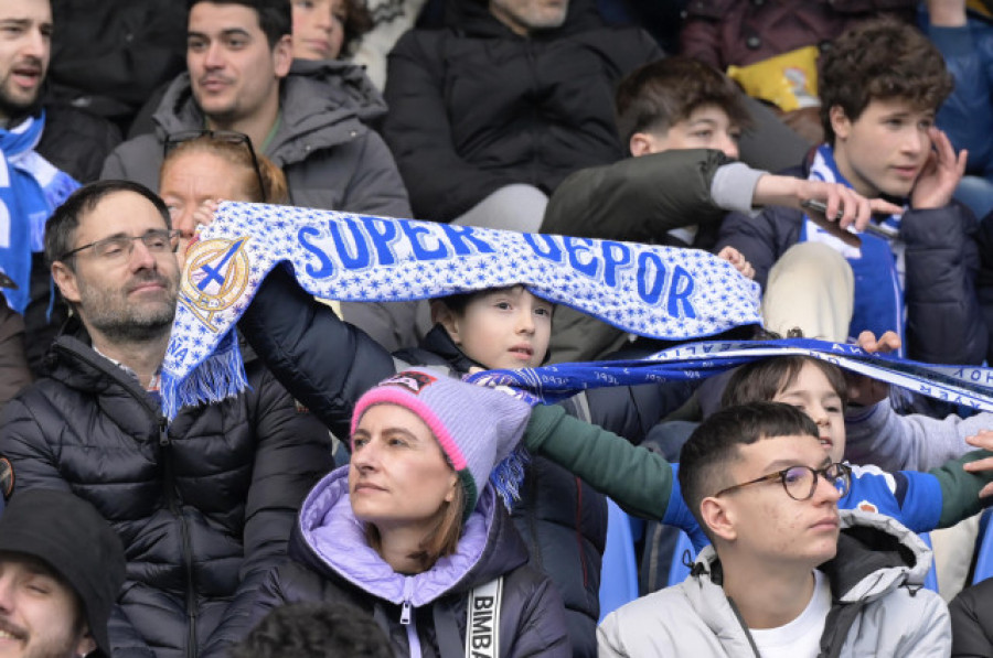 Aficionados del Depor se hacen socios de Unionistas para ver el partido en Salamanca