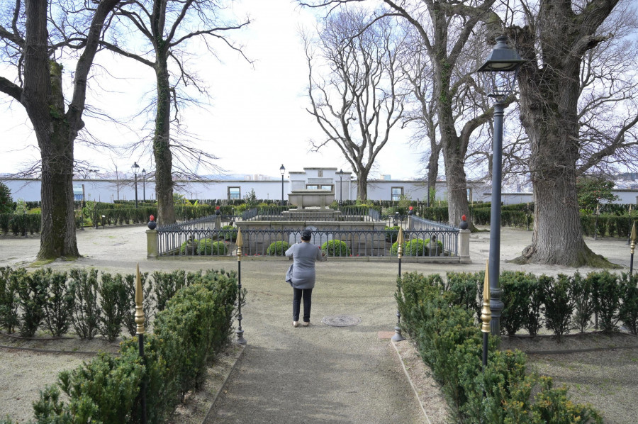 A Coruña plantará olmos resistentes a la grafiosis en los jardines de San Carlos