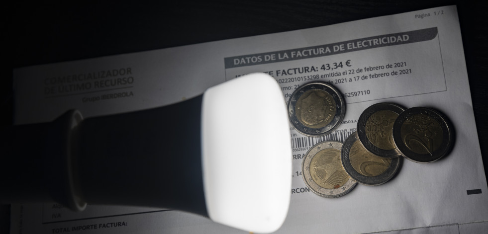 El precio de la luz tocará este jueves un mínimo horario de -10 euros/MWh